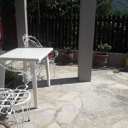Mrs. Niki'S House Villa Drakeia Exterior photo